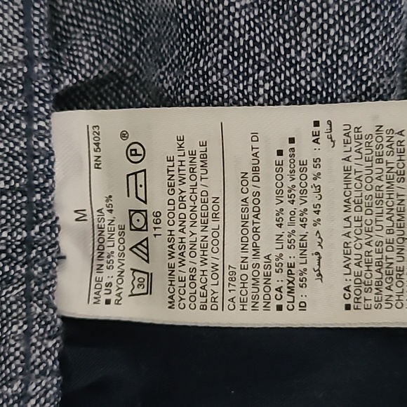 Old Navy Linen Shorts - Picture 4 of 4